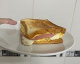 Hình bước làm 2 của món Sandwich trứng phiên bản INSIDE & OUTSIDE