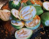 Foto langkah ke 2 dari resep Sambalado Terong Bulat Ikan Asin Teri.