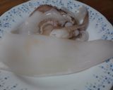 Foto del paso 1 de la receta Calamar de Cadiz, relleno en salsa al vino Fino de Jerez