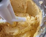 A picture of step 2 of Rompope Cake.