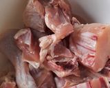 Foto langkah ke 1 dari resep 83. Opor Ayam dan Telur.
