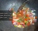 Foto langkah ke 4 dari resep Ikan kembung goreng sambal dabu praktis.