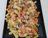 Foto del paso 6 de la receta: Pasta tricolor a la carbonara con salchichas a mi manera