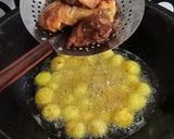 Foto langkah ke 3 dari resep Tumis Ayam dan kentang.