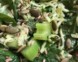 A picture of step 5 of Cool green salad 😎- vegan.