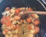 Egyszerű karalábéleves recept fázis 2 fotója