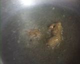A picture of step 3 of Sufiyana paneer(on the bed of lachcha parantha).