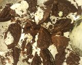 A picture of step 1 of Kesar oreo milkshake.
