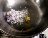 A picture of step 1 of Paneer Bhurji.