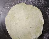 A picture of step 4 of Palak Roti.