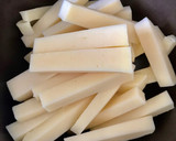 Foto del paso 2 de la receta: Pizza de atún con borde de queso