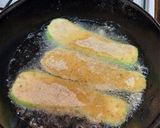 Foto del paso 3 de la receta: Milanesas de zapallitos (zucchini & verde)