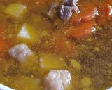 Foto langkah ke 3 dari resep Sup daging sederhana.