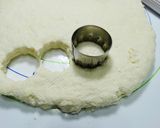 A picture of step 5 of Biscuits Made with Soda.