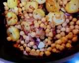 A picture of step 2 of Leftover Chole, Mushrooms Masala.
