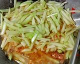Foto langkah ke 4 dari resep Lodeh Labu Siam Tahu.