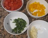 Foto del paso 1 de la receta: Fettuccini con vegetales y gambas