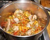 A picture of step 3 of Braised spareribs with lentils and vegetables.