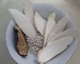 淮山薏米（或芡實）煲牛鰍魚湯的食譜步驟3照片