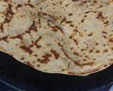 A picture of step 3 of Khasta karara aloo paratha.