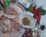 Foto langkah ke 1 dari resep Ayam Besengek Khas Jepara.