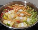 Foto langkah ke 4 dari resep Tumis Labu Siam Jagung Telur Puyuh.