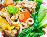 Hình bước làm 3 của món Mì Udon Gà Và Nấm Đông Cô