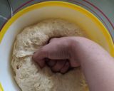 Foto langkah ke 4 dari resep Roti Sosis Tanpa Ulen (Dg Margarin).