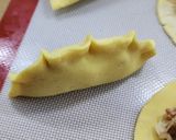 Foto del paso 6 de la receta: 🥟🍗🥓🍄🟫Empanadas de pollo desmechado, panceta, verdeo y champiñones 🍄🟫 🥓🍗🥟Masa de papa