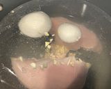 Foto del paso 1 de la receta: Sopa de espinaca, pollo y gnocchi 🍜