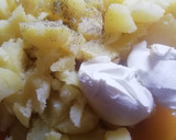 Foto del paso 2 de la receta: Bolas de patatas rellenas de carne