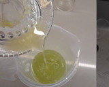 Foto del paso 9 de la receta: Cubos de aguacate con pepino y lima, huevas y hojita albahaca
