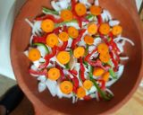 Foto del paso 2 de la receta: Lomo y pechugas al horno con verduras