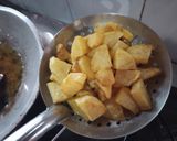 Foto langkah ke 3 dari resep Sambal Kentang Ati Ampela.