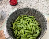 Foto langkah ke 1 dari resep Tumis Buncis Bawang Putih.