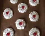 صورة لخطوة 1 من وصفة اقراص جوز الهند