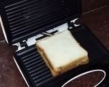 A picture of step 3 of Paneer sandwich.