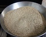 A picture of step 3 of Til Ladoo.