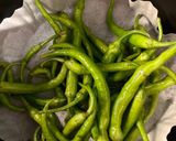Foto del paso 2 de la receta: Guindillas en la airfryer