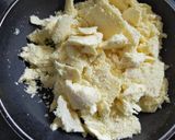 A picture of step 1 of Kesar-Pista Peda (Mawa).