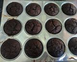 Foto langkah ke 7 dari resep Muffin Pisang Coklat.