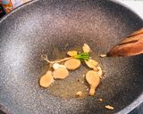 รูปขั้นตอนการทำที่ 2 ของ 🐓ข้าวมันไก่🍽