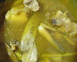 Foto langkah ke 4 dari resep Soto Kikil kuah kuning.