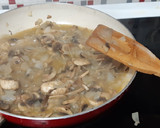 Foto del paso 2 de la receta: Crepes de pollo en salsa de champiñones