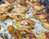 Foto del paso 10 de la receta: Conchas de pasta rellenas en tres tipos ! Cangrejo, vegetales, champiñones y tocino