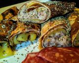 Foto del paso 9 de la receta: CREPAS De Leche de Chorizo español rellenas con Puré de papas..!