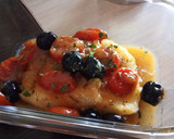 Foto del paso 7 de la receta: Bacalao al horno a la miel y naranja con aceitunas y tomatitos cherry