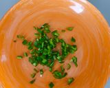 Foto del paso 2 de la receta: Ensaladilla de naranja con migas de bacalao de mi suegra
