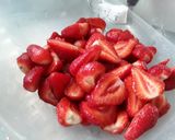 A picture of step 1 of Sig's Quark with Strawberries.
