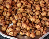 ரோட்டுக்கடை மீல் மேக்கர் (சோயா)(roadside soya masala recipe in tamil) ரெசிபி ஸ்டேப் 5 புகைப்படம்